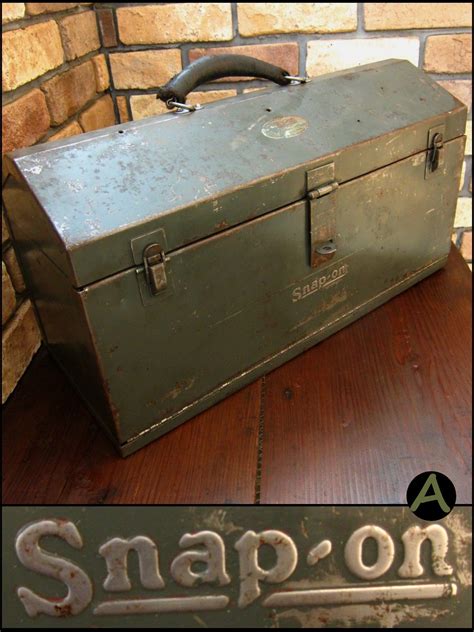 vintage metal tool box|older snap on tool box.